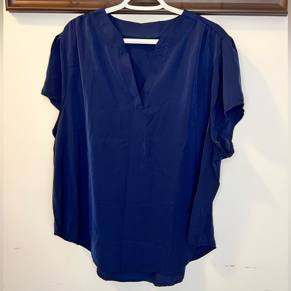 New Shein Ladies Blue V Neck Blouse Size 4X